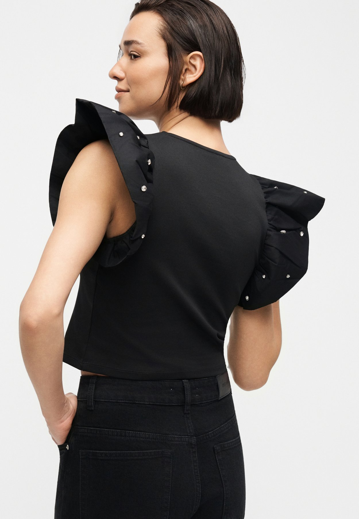 ONLMACY O NECK 