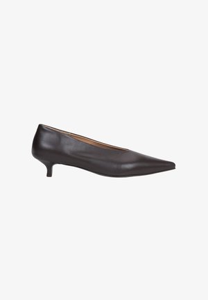 ESTRO, Klassieke pumps - dark brown