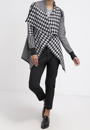 Strickjacke - grey