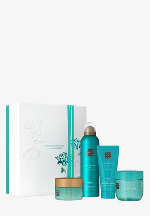 Rituals MEDIUM BATH & BODY GIFT SET - THE RITUAL OF KARMA - DELICATELY SWEET - LOTUS & WHITE TEA - Set pour le bain et le corps