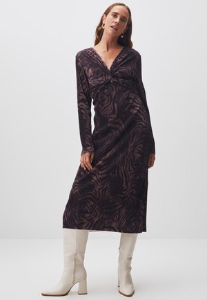 ZEBRA PATTERNED MIDI  - Freizeitkleid - dark brown