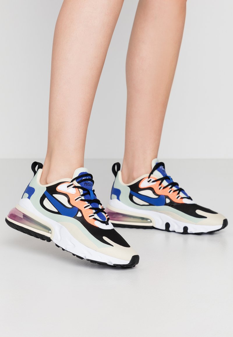 Nike Sportswear Air Max 270 React Sneakers Laag Fossil Hyper Blue Black Pistachio Frost Fire Pink Hyper Crimson Blauw Zalando Nl