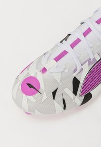 Thumbnail Image 6