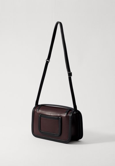 Pierre Hardy ALPHA - Borsa a tracolla - burgundy/black