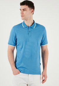 REGULAR FIT - Bluză polo - neon blue