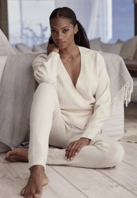 LASCANA WICKEL - Cardigan - creme