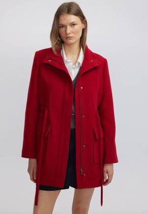 HEAVY WIDE POCKET - Halflange jas - red