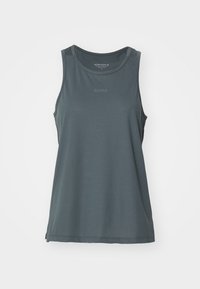 Selecionado, urban chic
