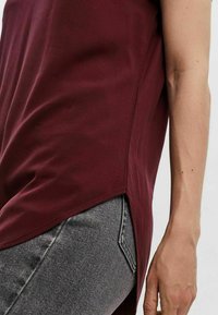 Vero Moda VMBECCA PLAIN - Camicetta - port royale