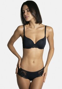 Non sélectionné, noir