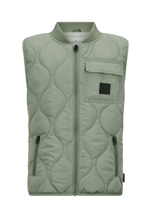 Gequilte groene vest met een ronde halslijn, rits aan de voorkant, twee zijzakken en een borstzak; heeft een gladde, gestructureerde afwerking.