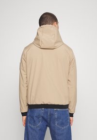 Jack & Jones JCOCLASSIC JACKET HOOD  - Casaco de inverno - tannin