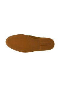 Sohle eines braunen Lederschuhs mit strukturiertem Gummigriff vorne und an der Ferse, Größe 44 auf der Sohle gestempelt.