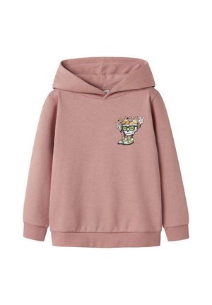 Sweat à capuche rose poussiéreux avec un crâne cartoon coloré portant des lunettes, des baskets, et montrant des signes de paix sur la zone de la poitrine.