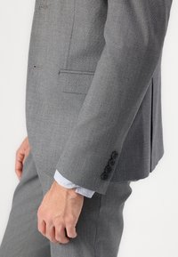 Isaac Dewhirst NOTCH SUIT SLIM - Κοστούμι - grey