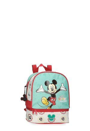 Mochila infantil con correas rojas que presenta una ilustración de Mickey Mouse y el texto "Mejores amigos juntos" sobre un fondo turquesa y blanco con íconos de personajes.