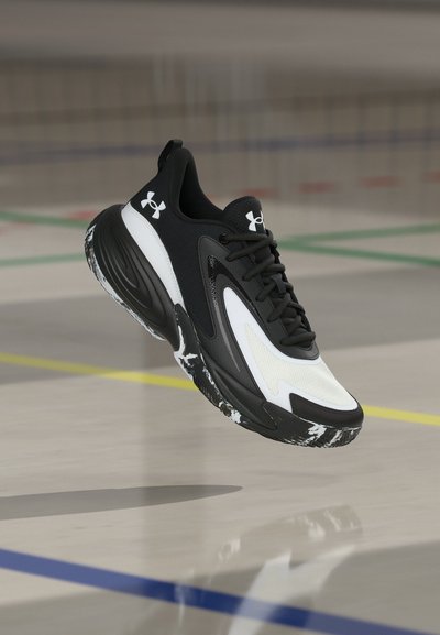 Under Armour LOCKDOWN 8