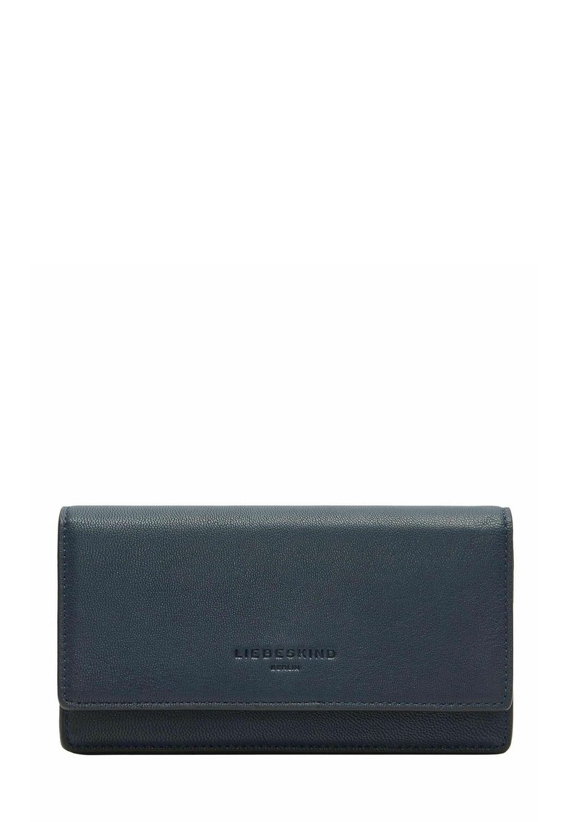 Granatowy skórzany portfel o fakturowanej powierzchni, z zatrzaskiem i tłoczonym logo marki na przodzie. Prostokątny kształt, kompaktowy design.