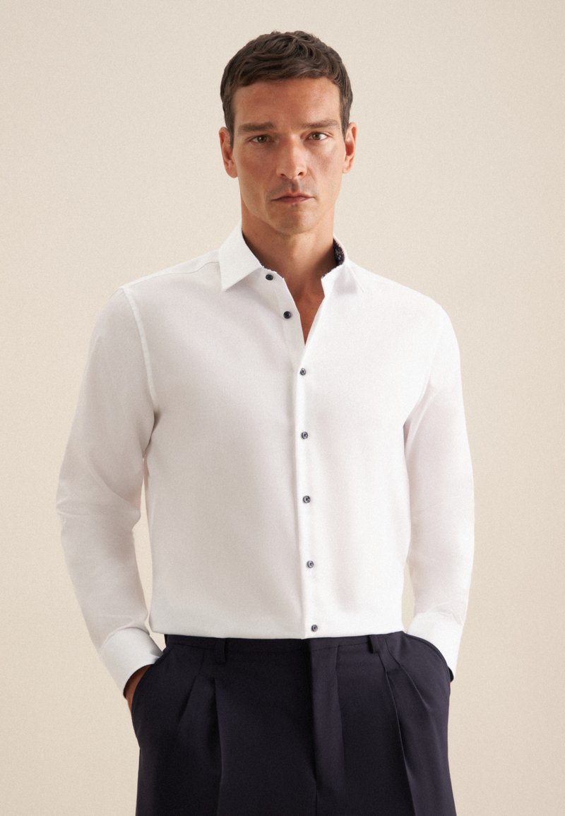 Seidensticker REGULAR - Camicia elegante - white