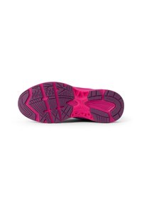 Suela de zapato deportivo con un diseño en púrpura y rosa, goma texturizada para tracción, con patrones geométricos y detalles de marca.