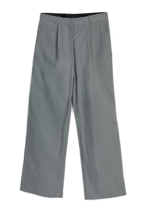 Graue, weit geschnittene Hosen mit strukturiertem Finish, hoher Taille und vorderen Falten. Hergestellt aus leichtem Material.