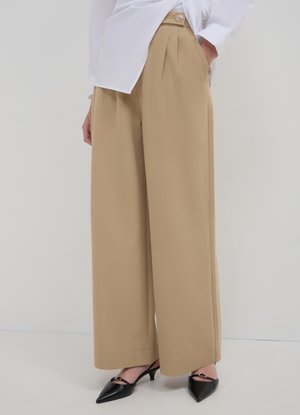 Calliope LUNGO BOTTONE - Pantalon classique - beige
