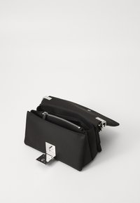 Tommy Hilfiger CROSSOVER  - Kabelka - black
