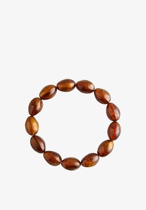 Braunes poliertes Bernsteinarmband aus ovalen Perlen mit glatter Textur und glänzendem Finish, das Farb- und Transparenzvariationen zeigt.