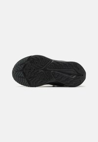 Nike Performance Scarpe da corsa su strada - black