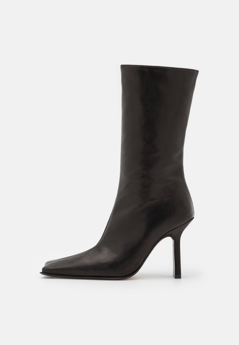 miista zelie lace up booties