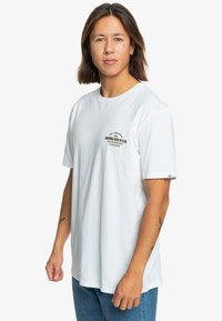 Quiksilver TRADESMITH - POUR - Triko s potiskem - wbb0