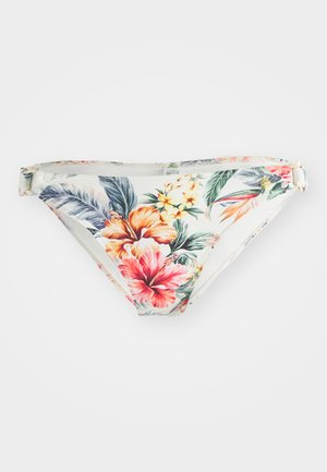 Blomstrete bikini-bukser med hvit base, prydet med store, fargerike hibiskusblomster og tropiske blader. Sidesnører med gullfargede detaljer.