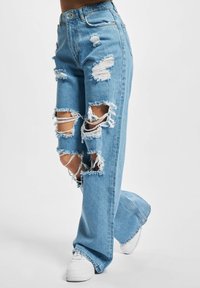 2Y Premium CARLA  - Flared Jeans - blue