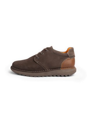 Trainers - taupe