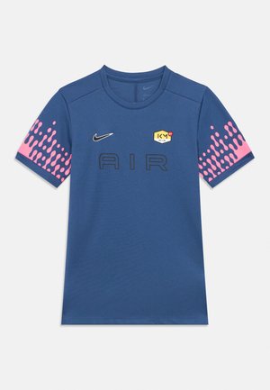 Nike Performance KYLIAN MBAPPE UNISEX - Sports T-shirts - mystic navy/pinksicle