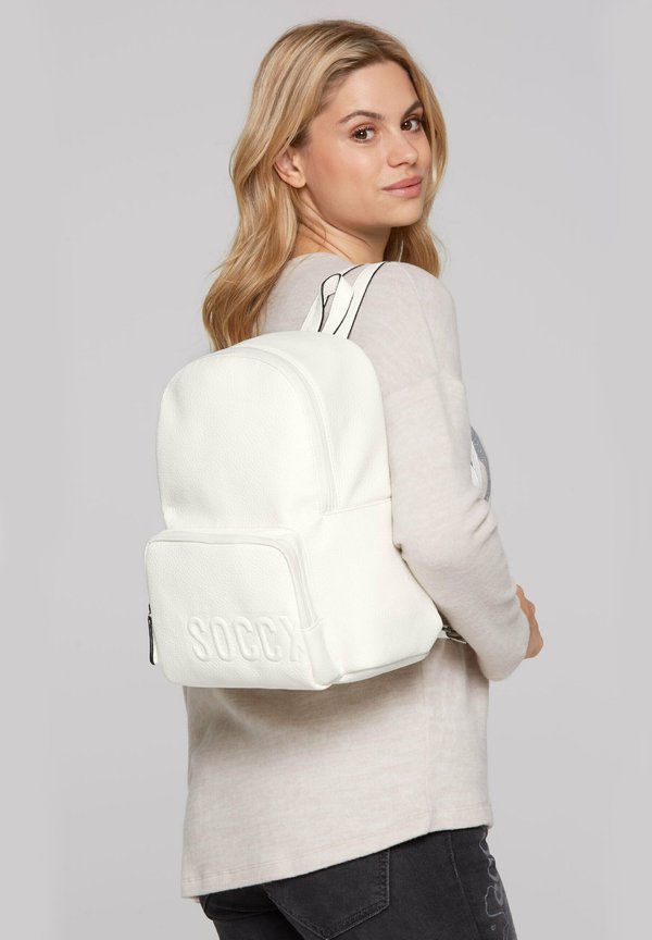 MIT LOGO-PRÄGUNG - Tagesrucksack - ivory