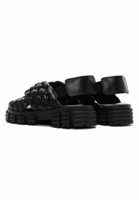 Derimod Sandalias de senderismo - black