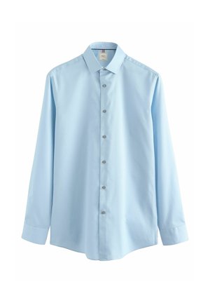 Hellblaues Langarmhemd mit einem Button-Down-Kragen, einer vorderen Leiste mit grauen Knöpfen und einer glatten Textur mit dezenten Stickdetails.