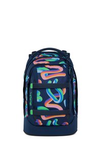 Zaino navy con un motivo astratto vibrante di linee colorate e fluide. Presenta spallacci robusti, cerniere e una maniglia imbottita sulla parte superiore.