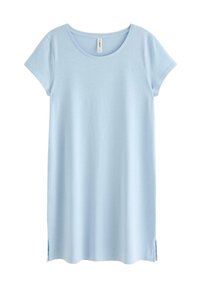 Hellblaues Baumwoll-T-Shirt-Kleid mit rundem Ausschnitt, kurzen Ärmeln und seitlichen Schlitzen für Bewegungsfreiheit. Glatte Textur, lässiges Design.