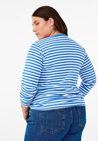 Zizzi GESTREIFTE - Pikkade varrukatega topp - b yonder white