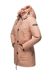 Roze geïsoleerde jas met een capuchon, voorzien van zijzakken, een ritssluiting aan de voorkant, verstelbare koorden en een gestructureerde stofafwerking.