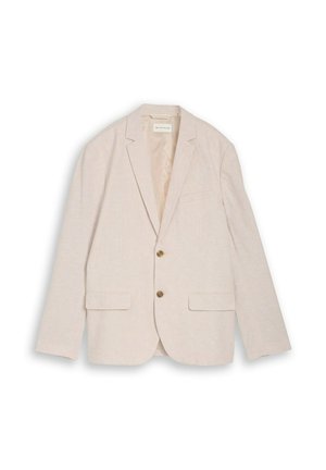Blazer beige pour homme avec revers crantés, deux boutons marron, poches à rabat et poche poitrine, posé à plat sur fond blanc.