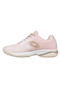 Scarpa sportiva rosa chiaro con tomaia in mesh testurizzato, accenti beige, lacci e una suola in gomma con motivo, dotata di un'intersuola imbottita per supporto.