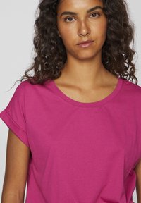 VILA VIDREAMERS NEW NOOS - T-shirts - festival fuchsia
