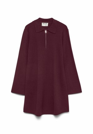Vero Moda Curve, KNITTED DRESS AWCHANNA SHORT DRESS - Robe pull - winetasting