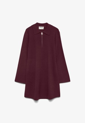 Vero Moda Curve, KNITTED DRESS AWCHANNA SHORT DRESS - Robe pull - winetasting