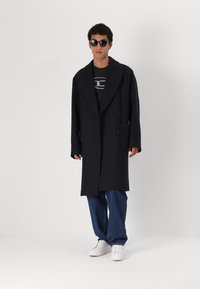 DRYKORN MATESSO - Manteau classique - black
