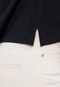 GAP Petite TEE - Top dugih rukava - true black