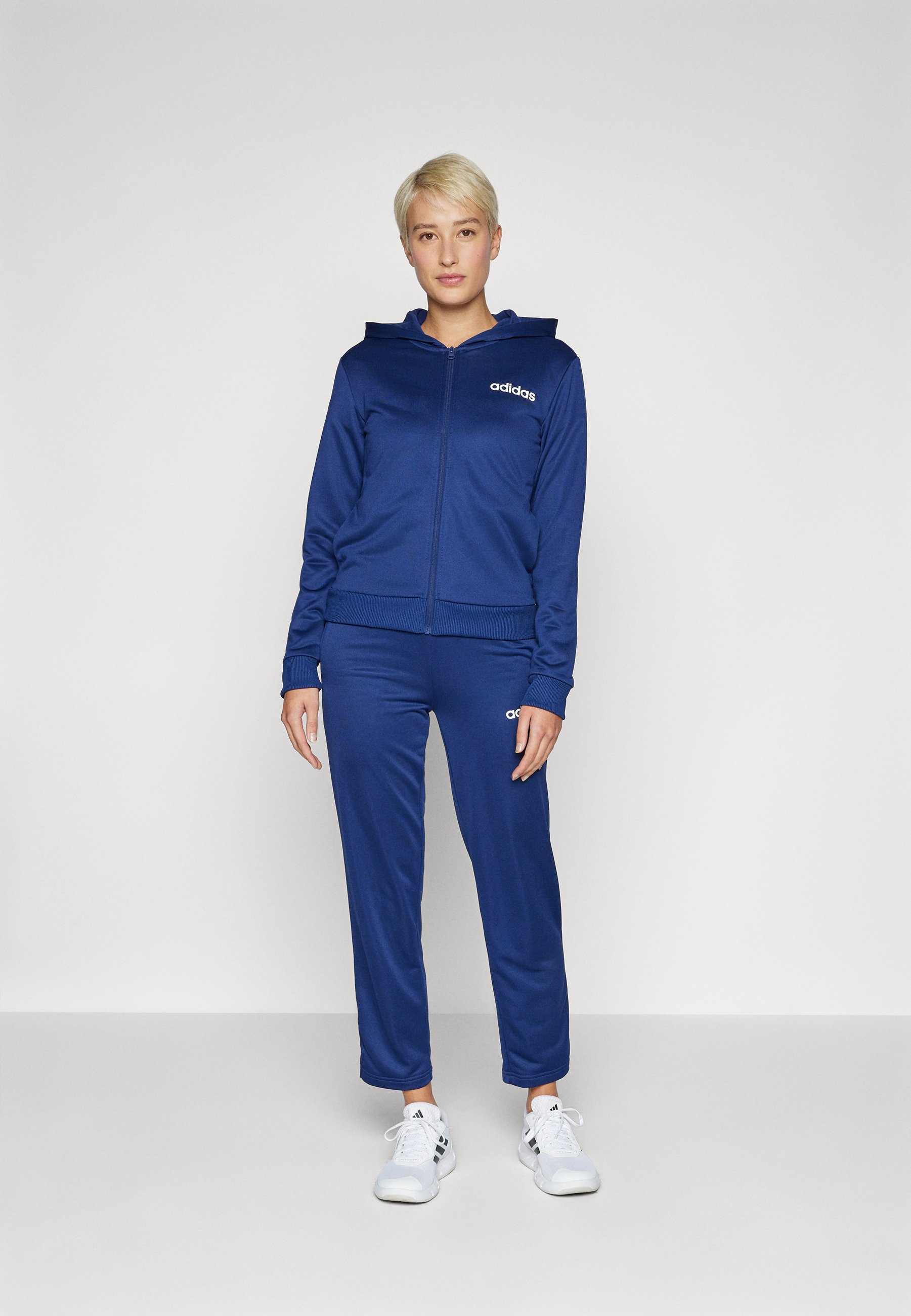adidas tracksuit blå